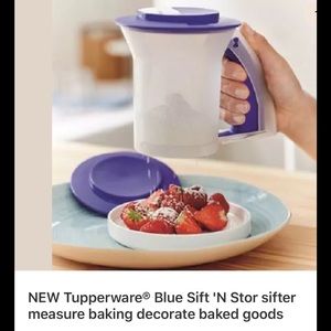 Tupperware sifting and stor swifter.